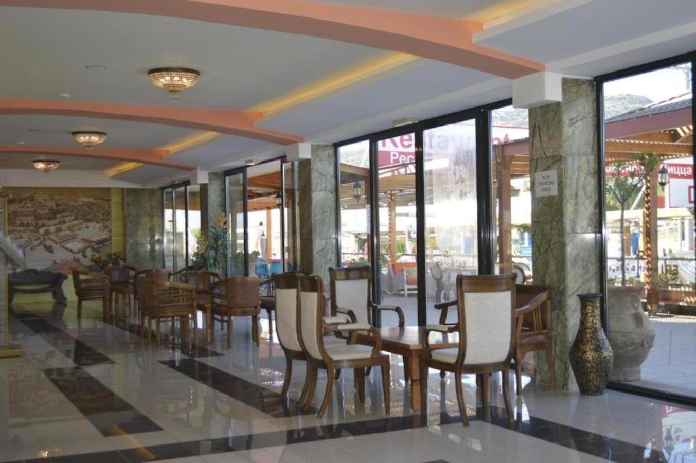 Eri Beach & Village Hotel Херсонисос Екстериор снимка