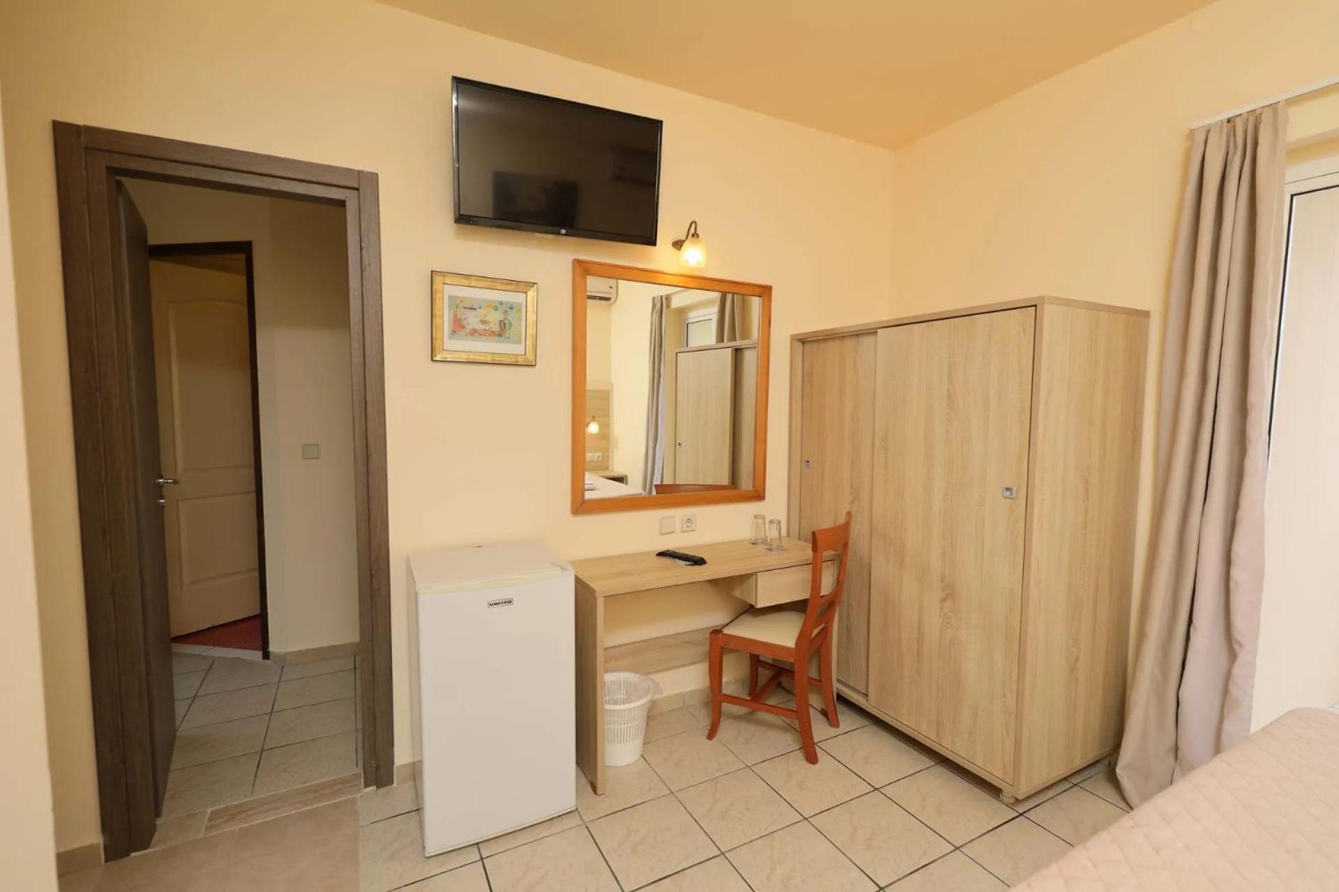 Eri Beach & Village Hotel Херсонисос Екстериор снимка