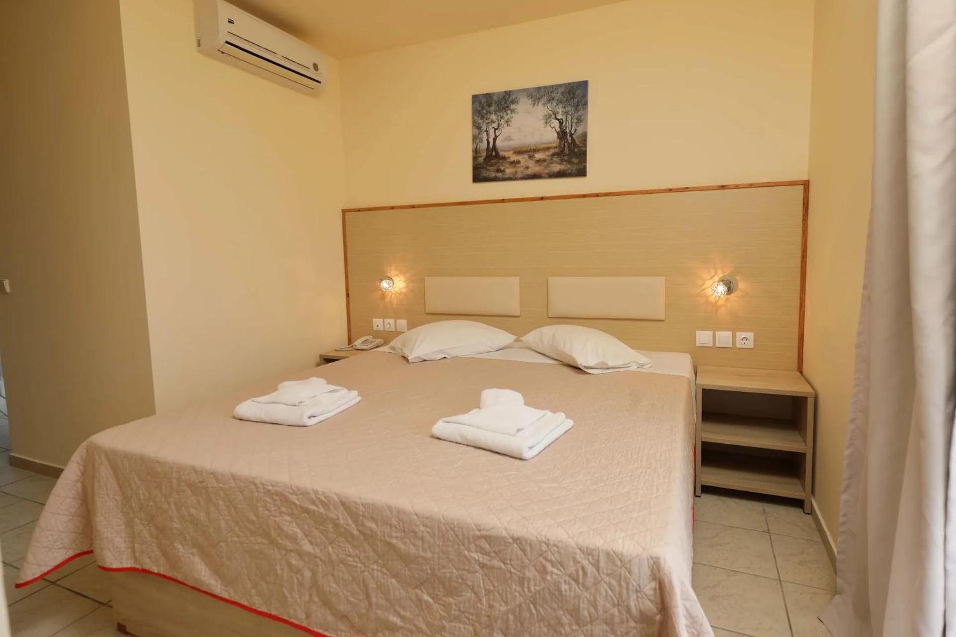 Eri Beach & Village Hotel Херсонисос Екстериор снимка