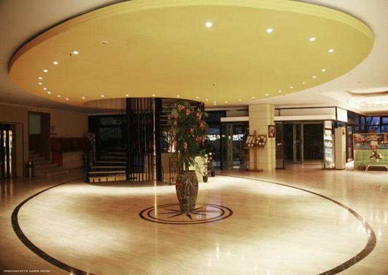 Eri Beach & Village Hotel Херсонисос Екстериор снимка